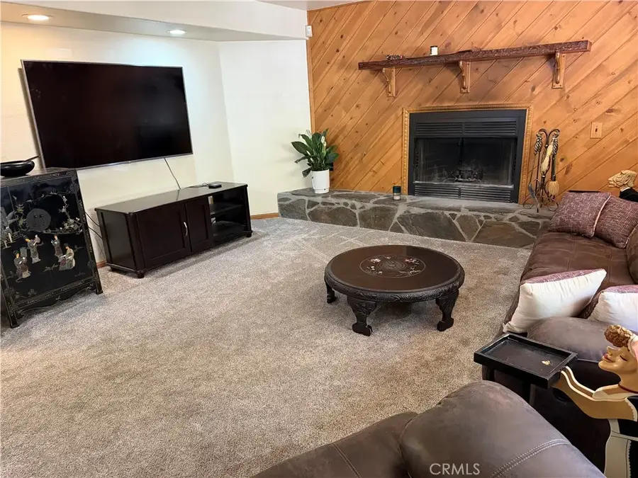 1255 Aleutian, Lake Arrowhead, CA 92352 - #3
