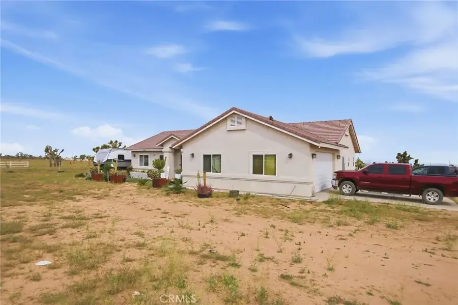 7180 Solano Road, Phelan, CA 92371 - #2