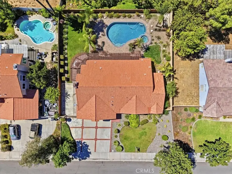 165 Cottonwood Avenue, Riverside, CA 92506 - #3