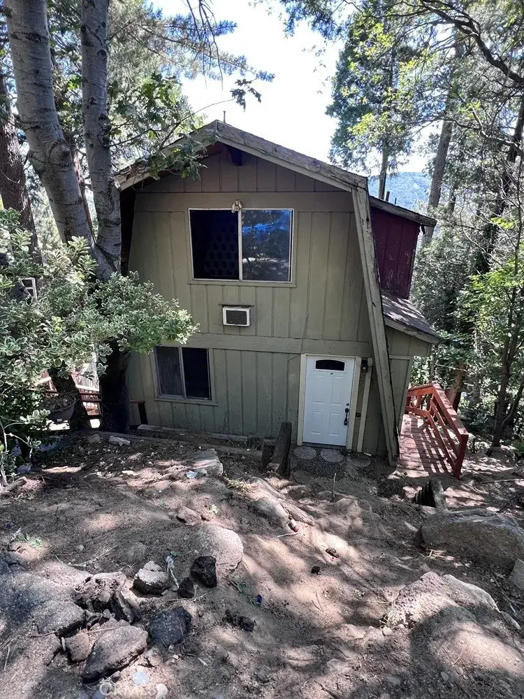 23865 Lakeview, Crestline, CA 92325 - #1