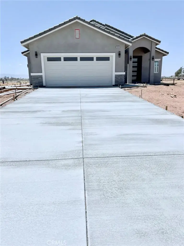 13928 Patomac Road, Apple Valley, CA 92307 - #3