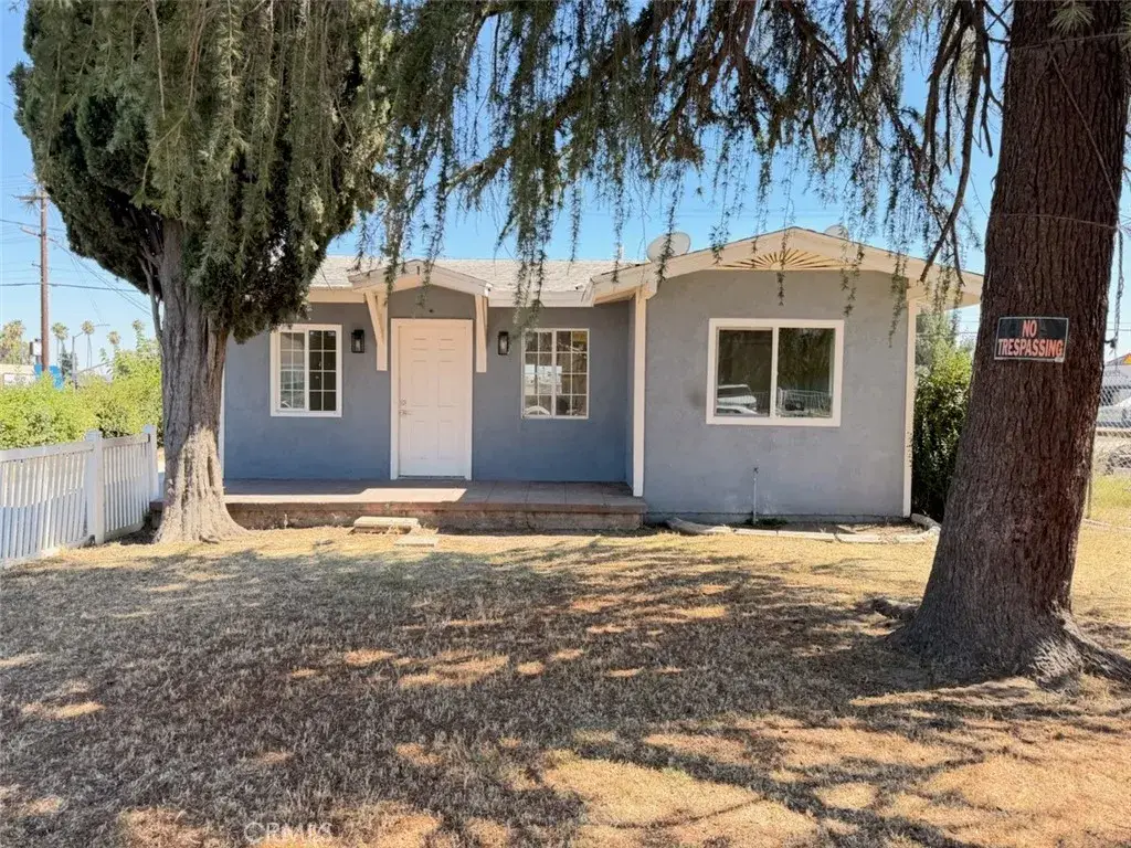 215 W 23rd, San Bernardino, CA 92405 - #1