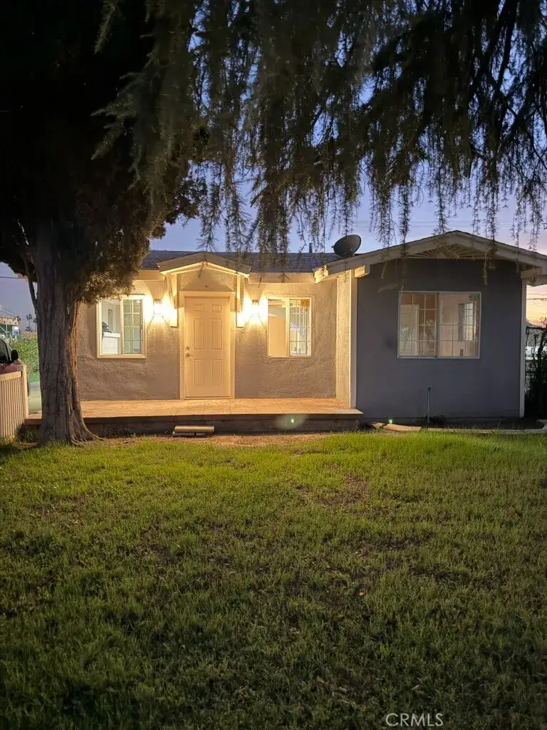 215 W 23rd, San Bernardino, CA 92405 - #2
