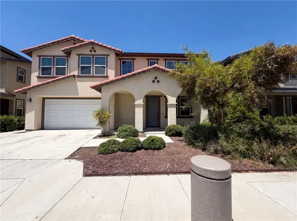 1182 Woodbury, Mentone, CA 92359 - #1