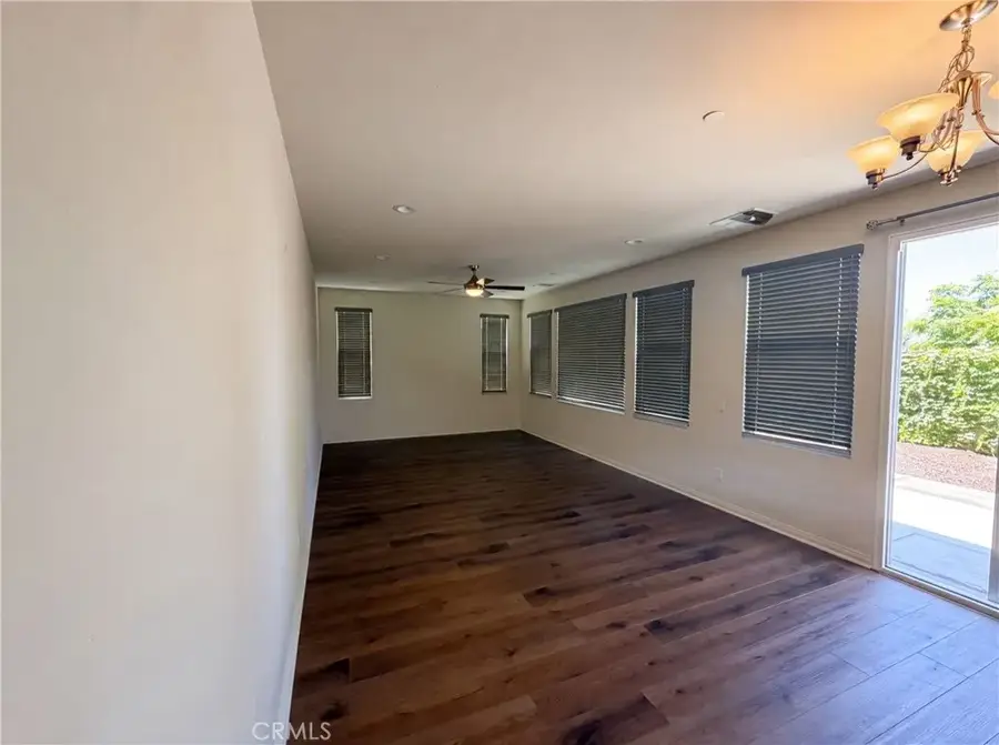 1182 Woodbury, Mentone, CA 92359 - #3