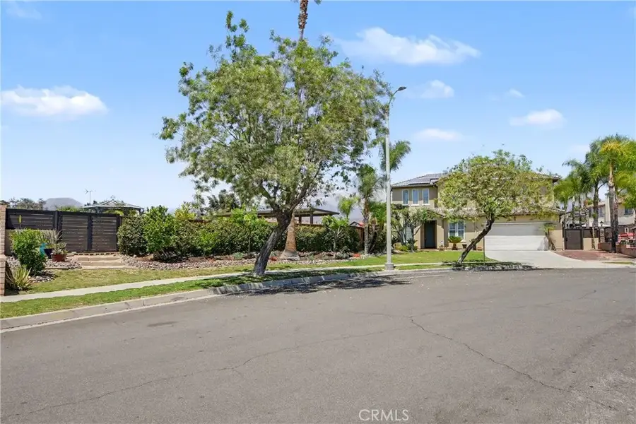 923 Denise, Redlands, CA 92374 - #2