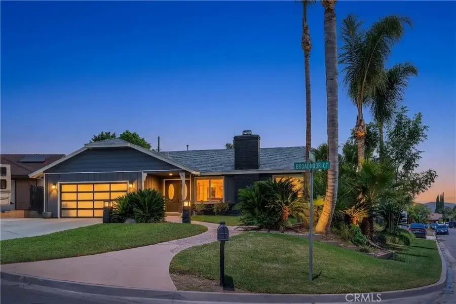 710 Broadmoor Court, Corona, CA 92882 - #2