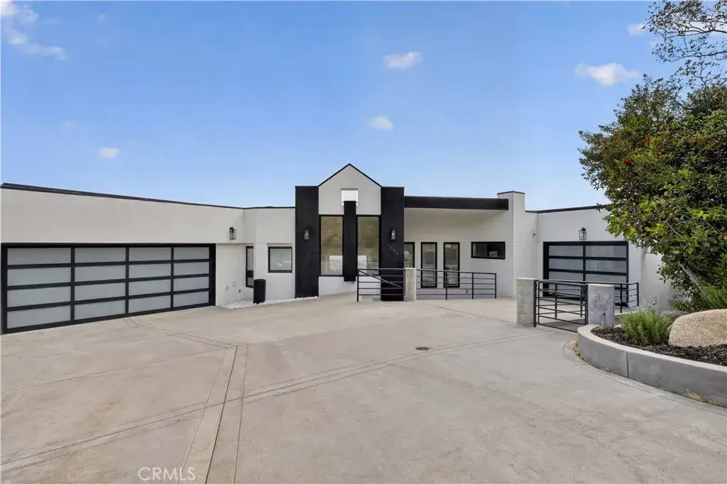 1562 Glen Oaks, Pasadena, CA 91105 - #1