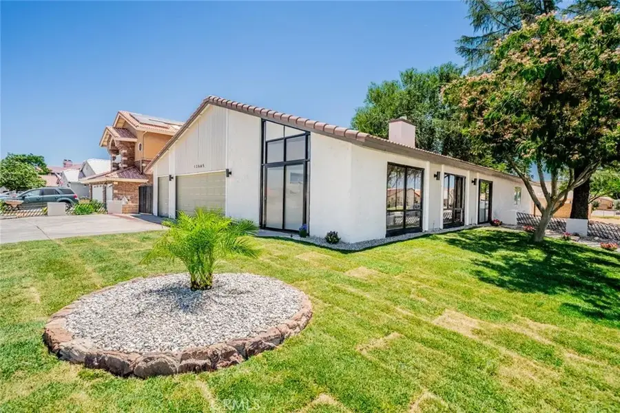 13665 Driftwood, Victorville, CA 92395 - #2