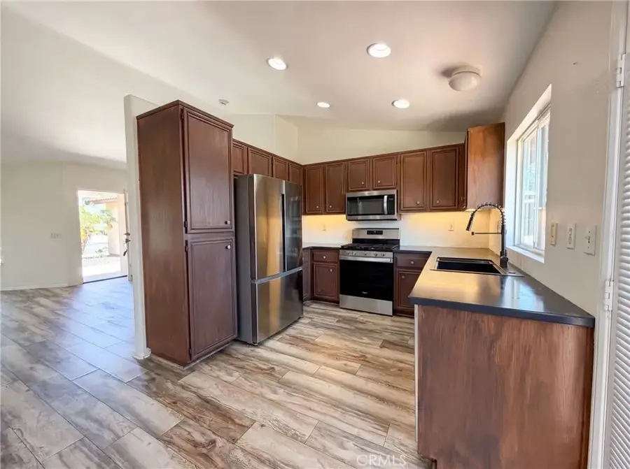 22125 Country Hills, Wildomar, CA 92595 - #2