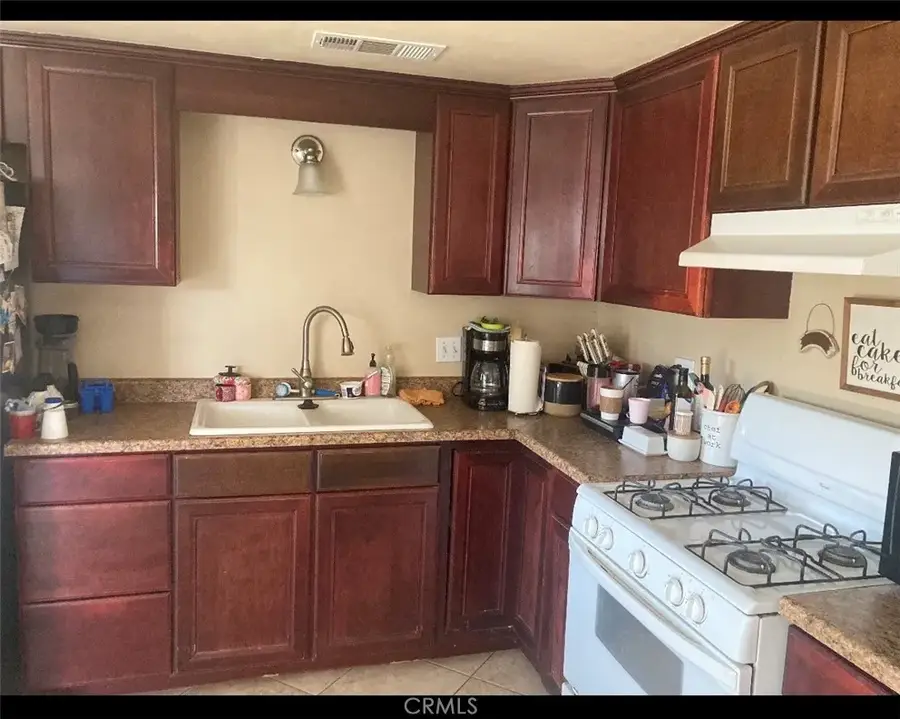 17366 Pinedale, Fontana, CA 92335 - #2