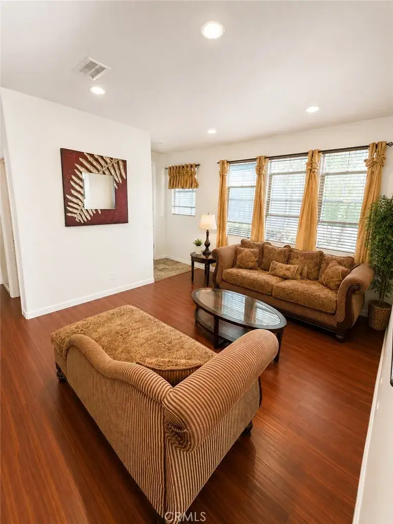 9647 Cedar Street, Bellflower, CA 90706 - #2