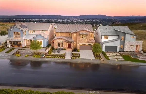 11811 Canoga Avenue, Chatsworth, CA 91311
