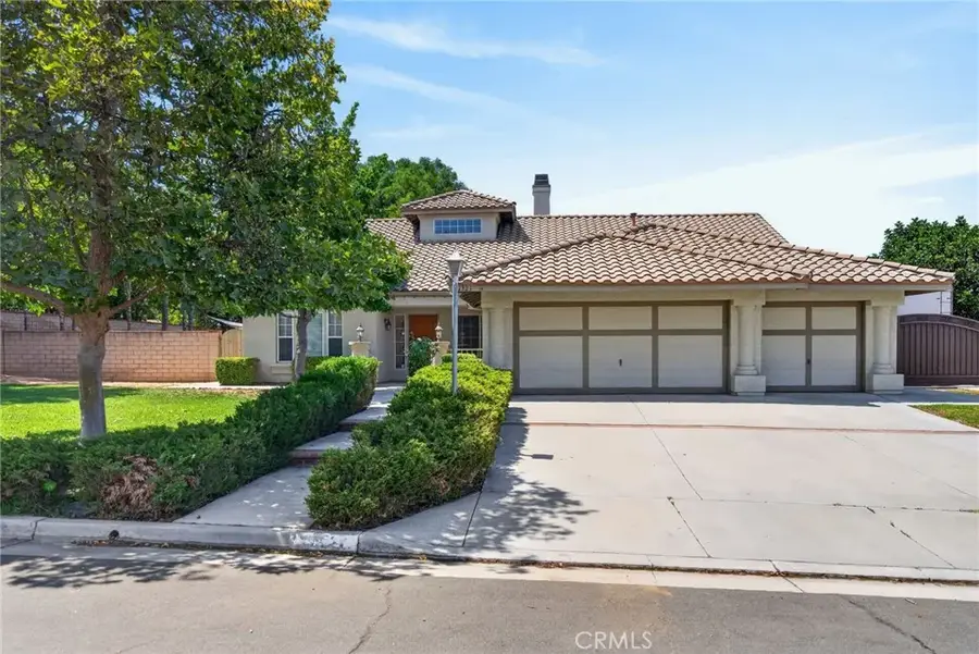 11321 Breithorn Court, Riverside, CA 92503 - #3