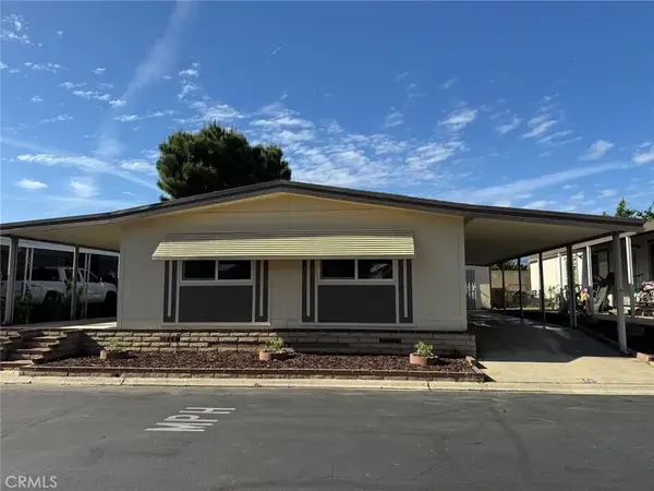 1601 S Garey #16, Pomona, CA 91766