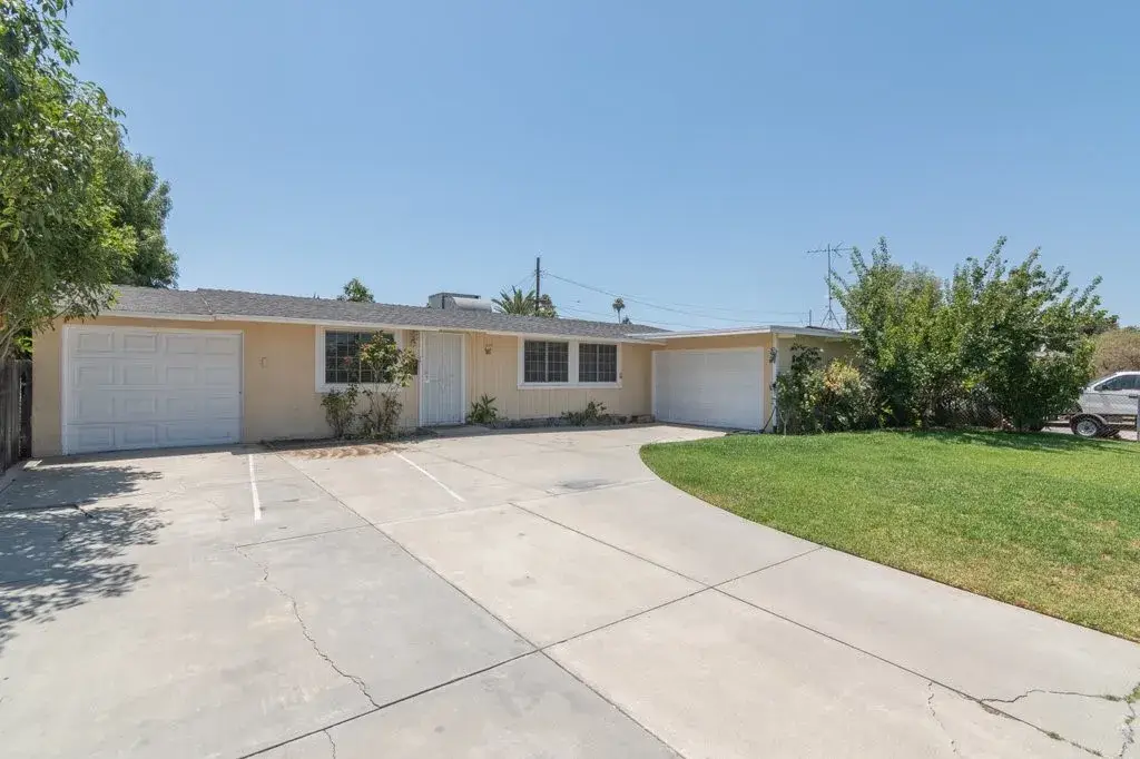 5416 Sunnyside, Riverside, CA 92504 - #1