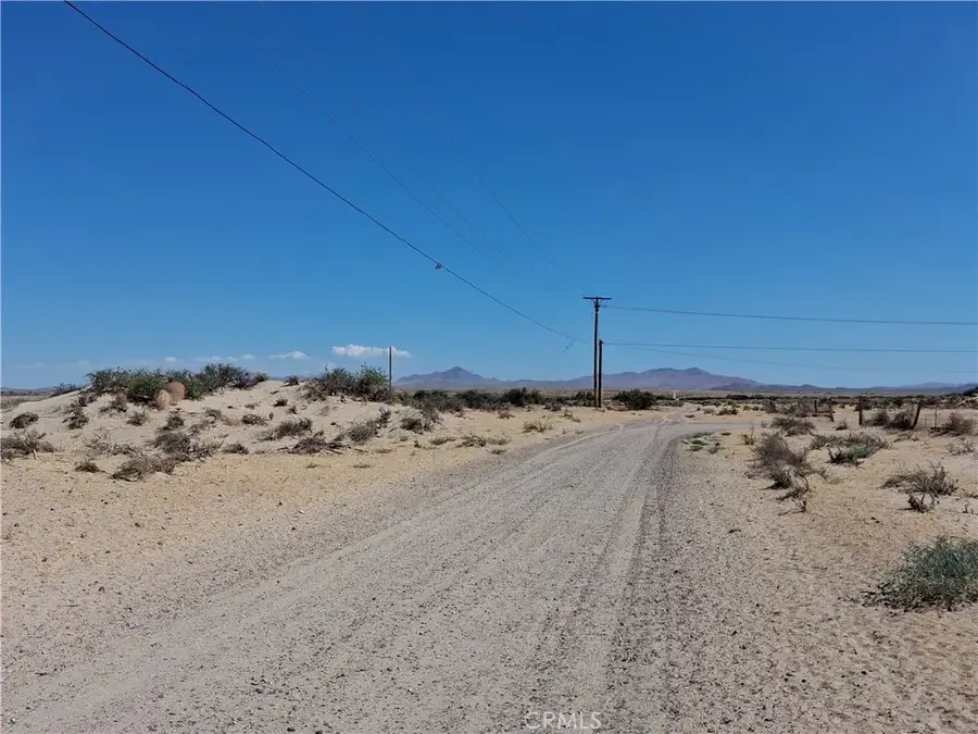 0 Mountain View Rd, Hinkley, CA 92347 - #2