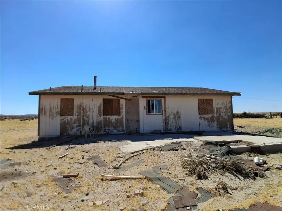 34115 Mountain View, Hinkley, CA 92347 - #3