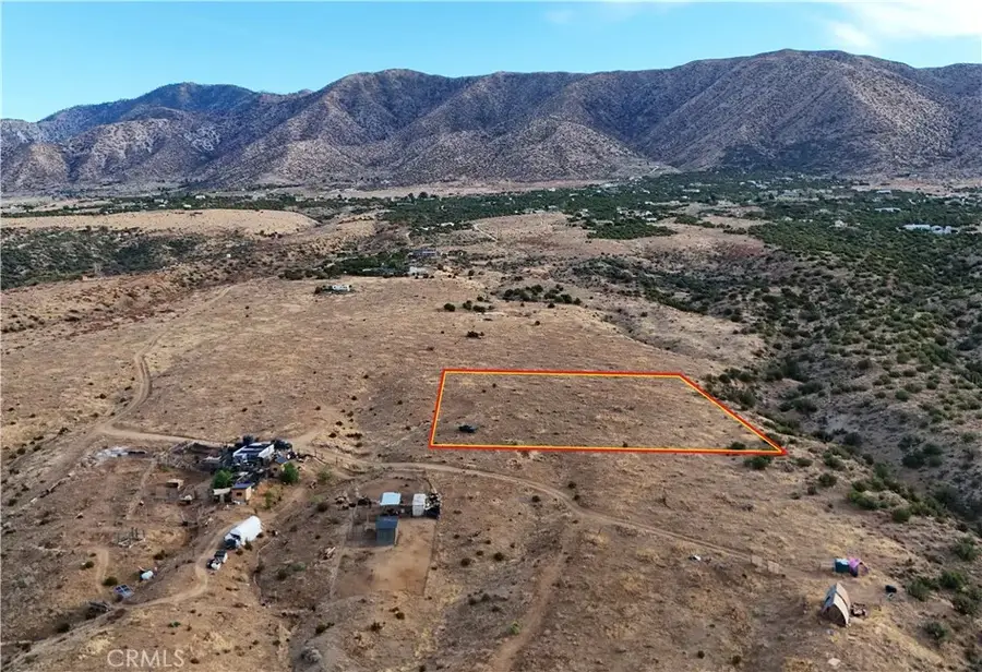 113 E 113th St E/ Juniper Mesa Rd South, Juniper Hills, CA 93543 - #3