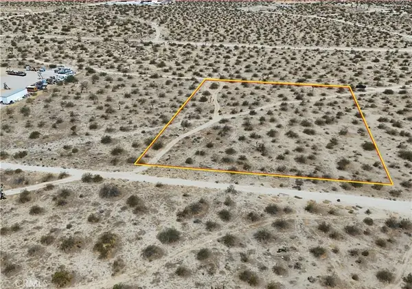 0 E Avenue S-8, Sun Village, CA 93543