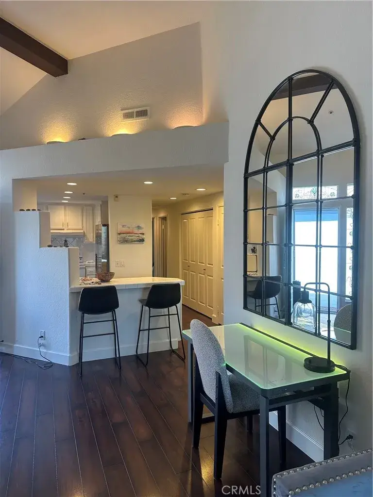 430 Lake Street #304, Huntington Beach, CA 92648 - #3