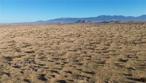 6 227th East, Palmdale, CA 93591