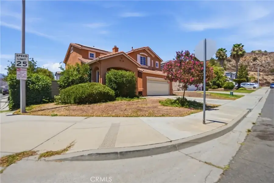 300 Date Street, Lake Elsinore, CA 92530 - #2