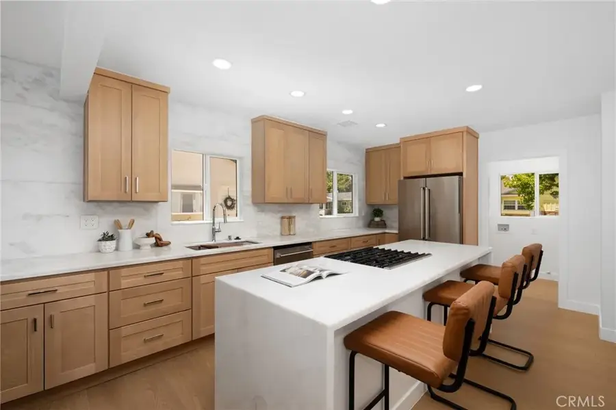 15550 Otsego Street, Encino, CA 91436 - #2