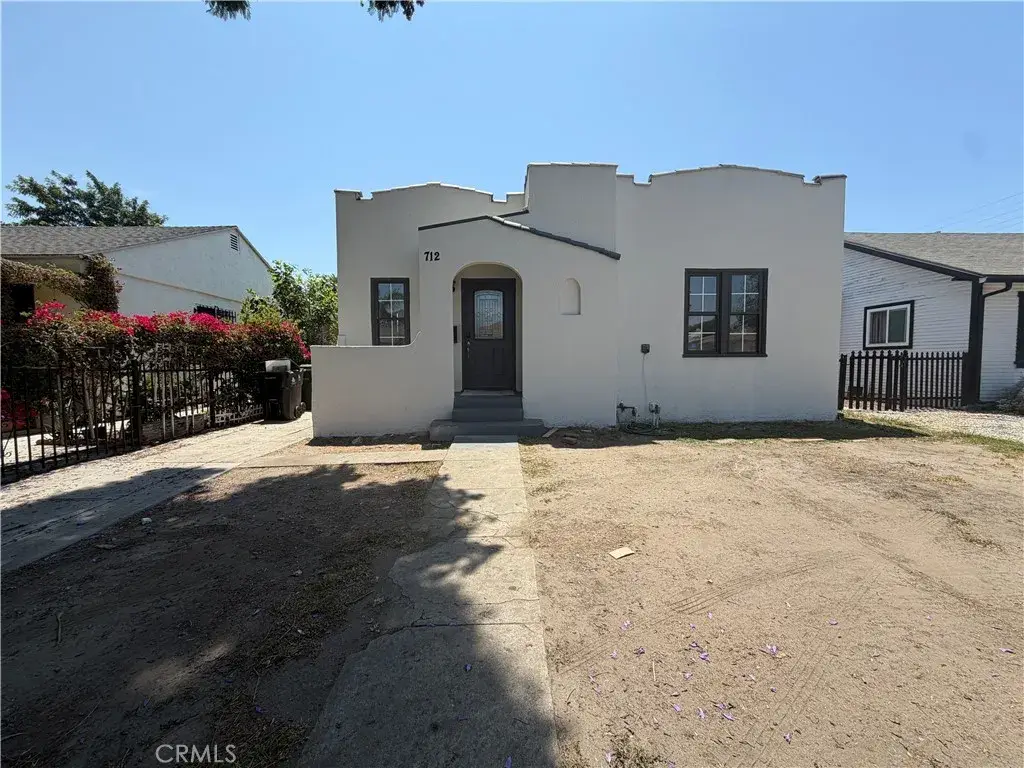 712 E 82nd, Los Angeles, CA 90001 - #1