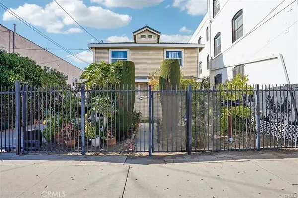 1503 W Adams, Los Angeles, CA 90007