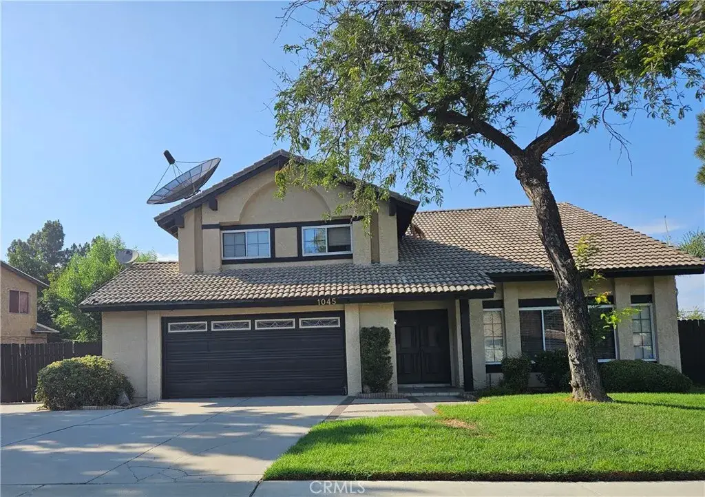 1045 Monte Vista, Riverside, CA 92507 - #1