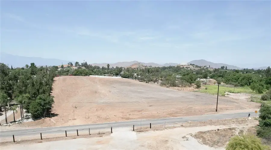 1 60th, Jurupa Valley, CA 92509 - #3