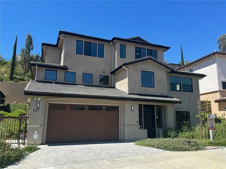 951 N Avenue 66, Los Angeles, CA 90042 - #2