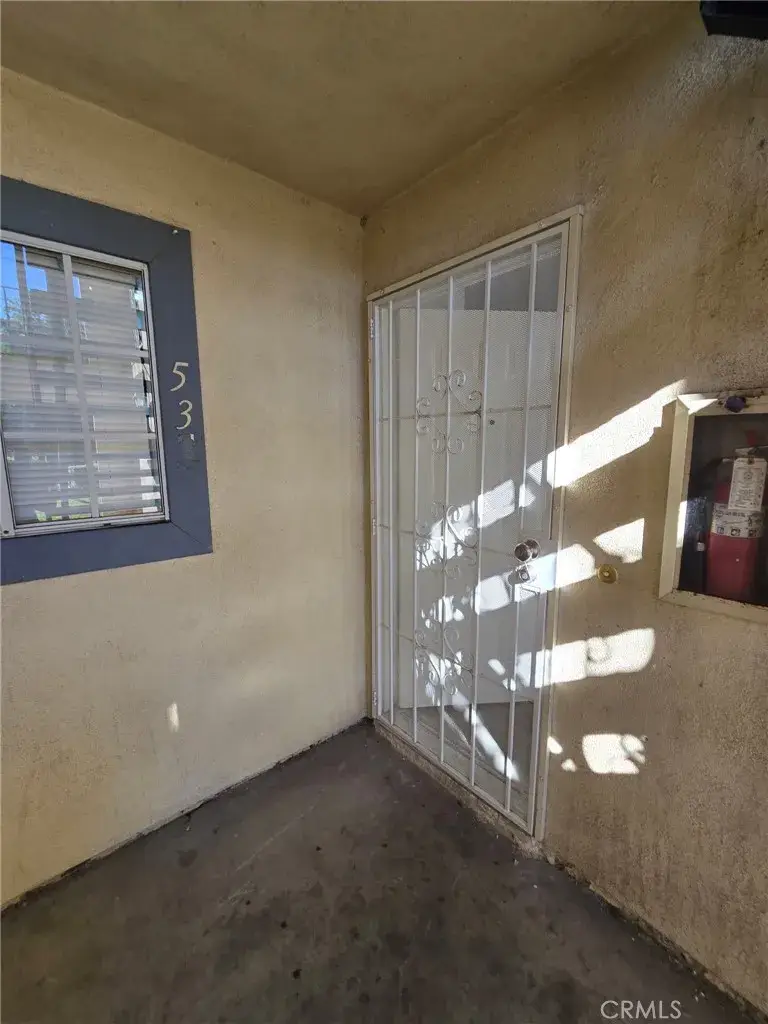 149 W 6th, San Bernardino, CA 92401 - #3