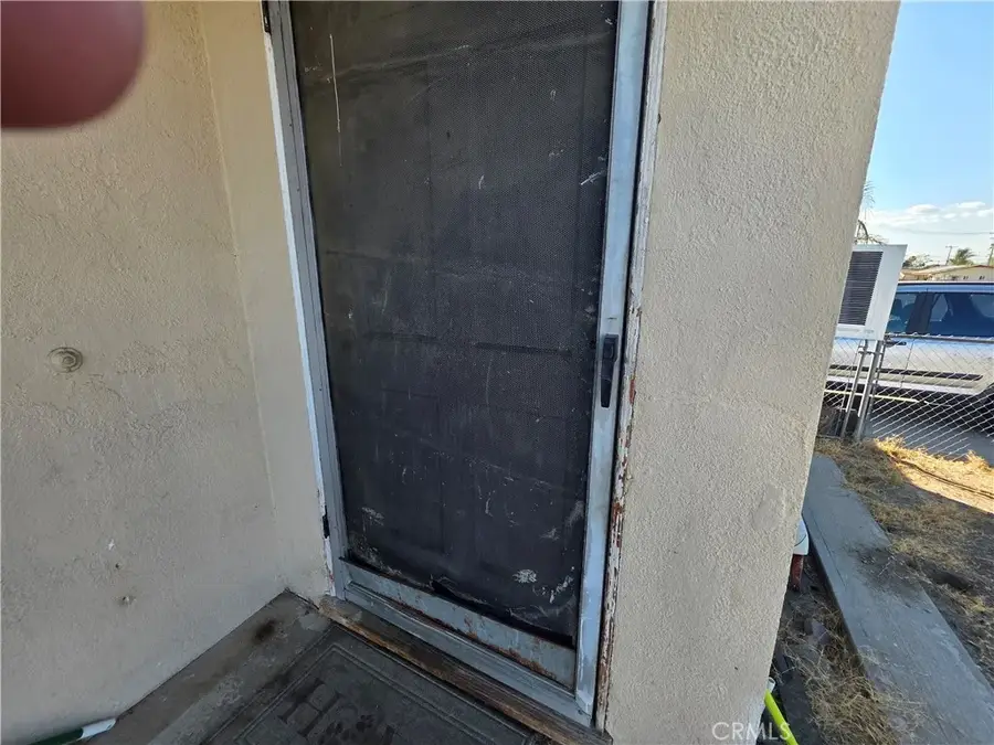264 N Dillon, San Jacinto, CA 92583 - #3
