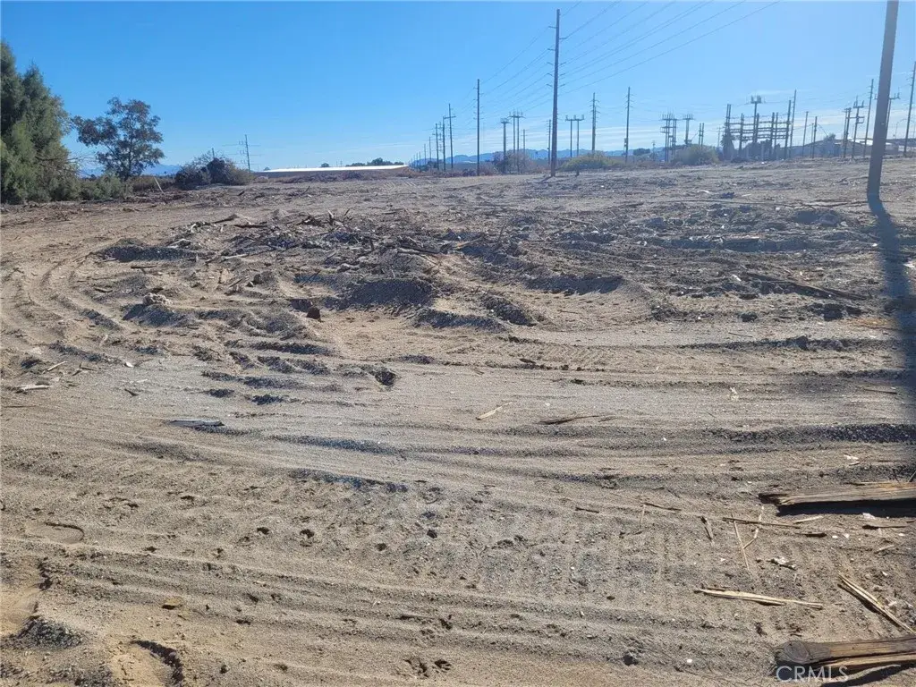 5 Hwy 95, Needles, CA 92363 - #1