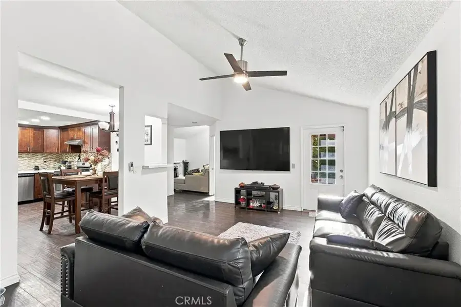 874 S Lamarr, Rialto, CA 92376 - #3
