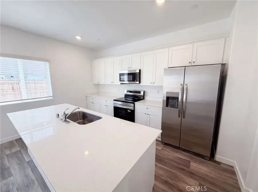 4472 Bellaire, Clovis, CA 93619 - #2