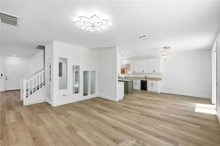 112 Manzanita, Tehachapi, CA 93561 - #2
