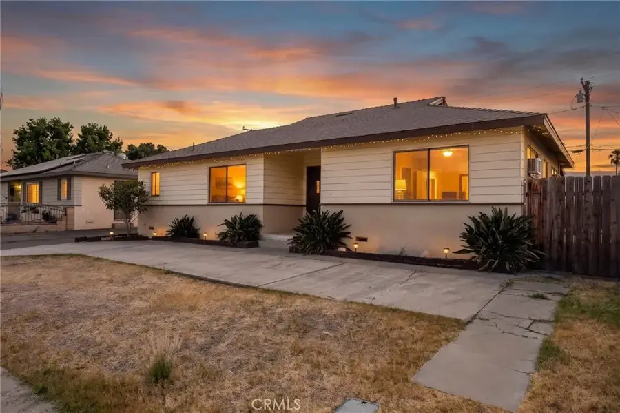 16563 Barbee, Fontana, CA 92336 - #2