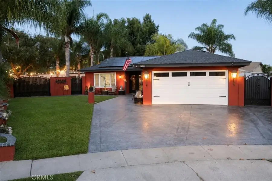 1405 Halladay, Santa Ana, CA 92707 - #2