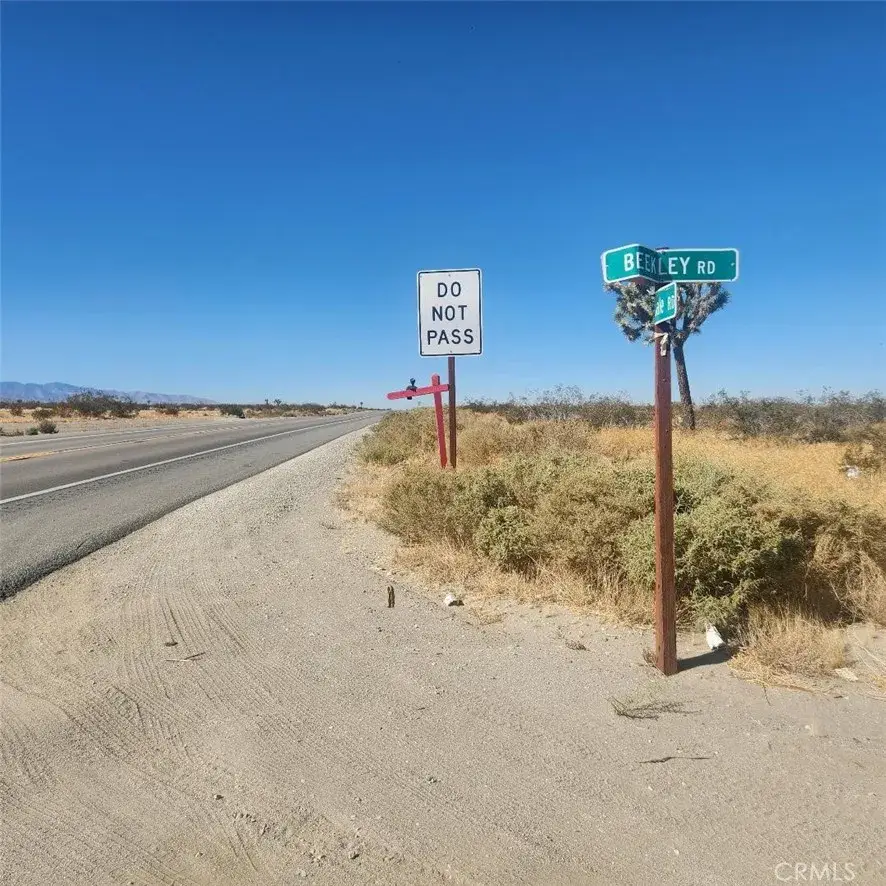20 Palmdale, Pinon Hills, CA 92372 - #1