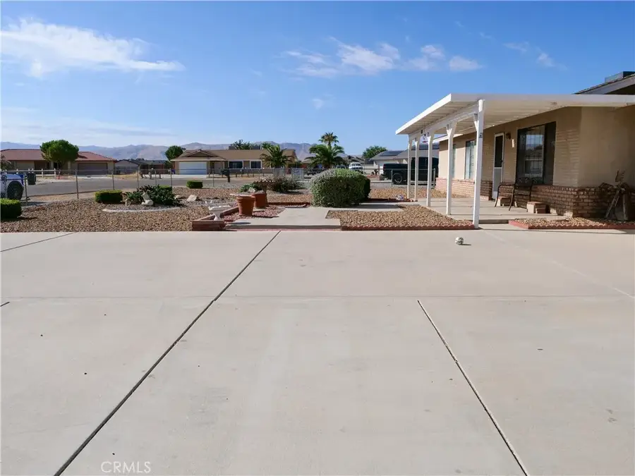 12760 Waynoka, Apple Valley, CA 92308 - #2