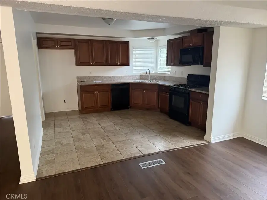 3621 Division, Los Angeles, CA 90065 - #3