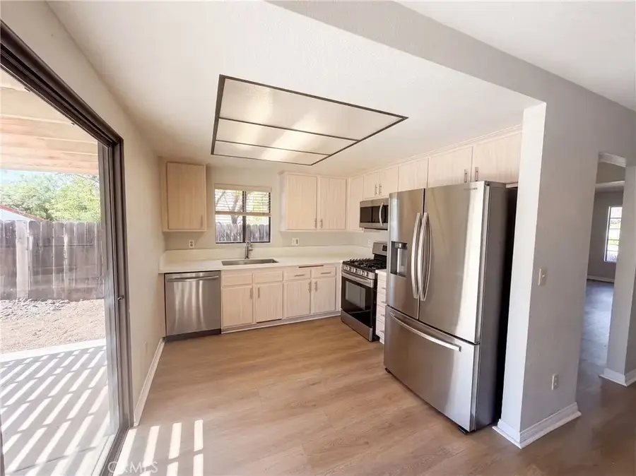 25431 Pistache Court, Murrieta, CA 92563 - #3