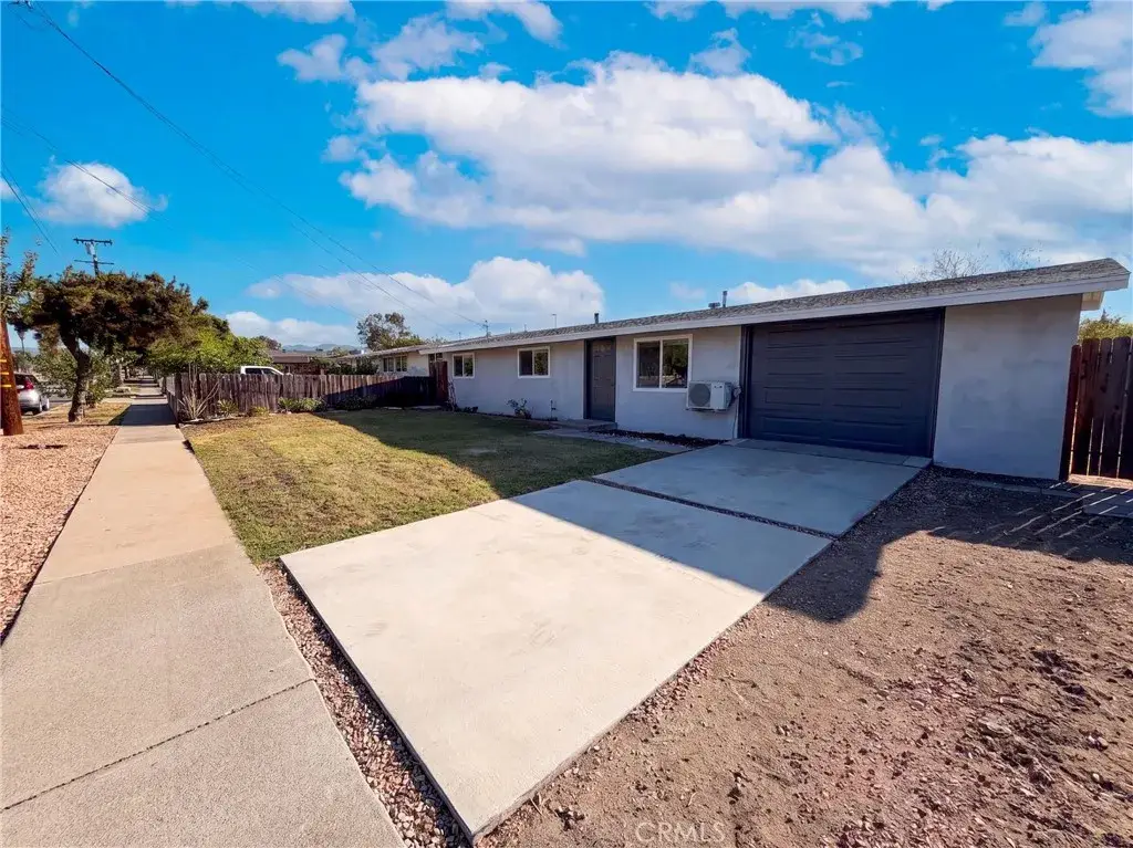 8869 Tangelo, Fontana, CA 92335 - #1