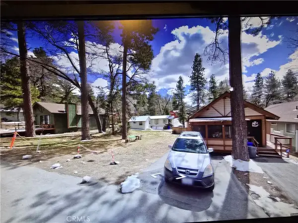 32909 Chipmunk, Arrowbear, CA 92382