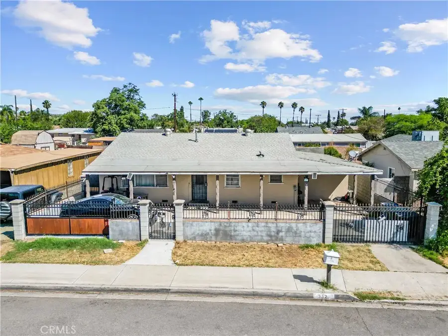 332 W 11th Street, Perris, CA 92570 - #2