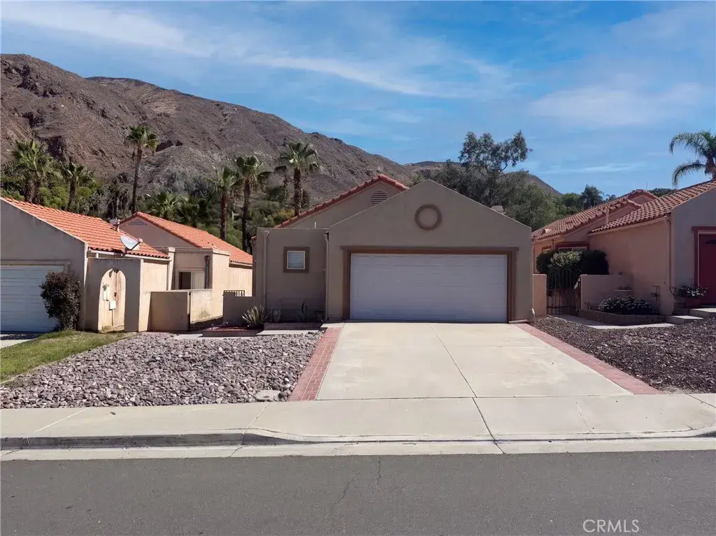 961 Verona, San Jacinto, CA 92583 - #1
