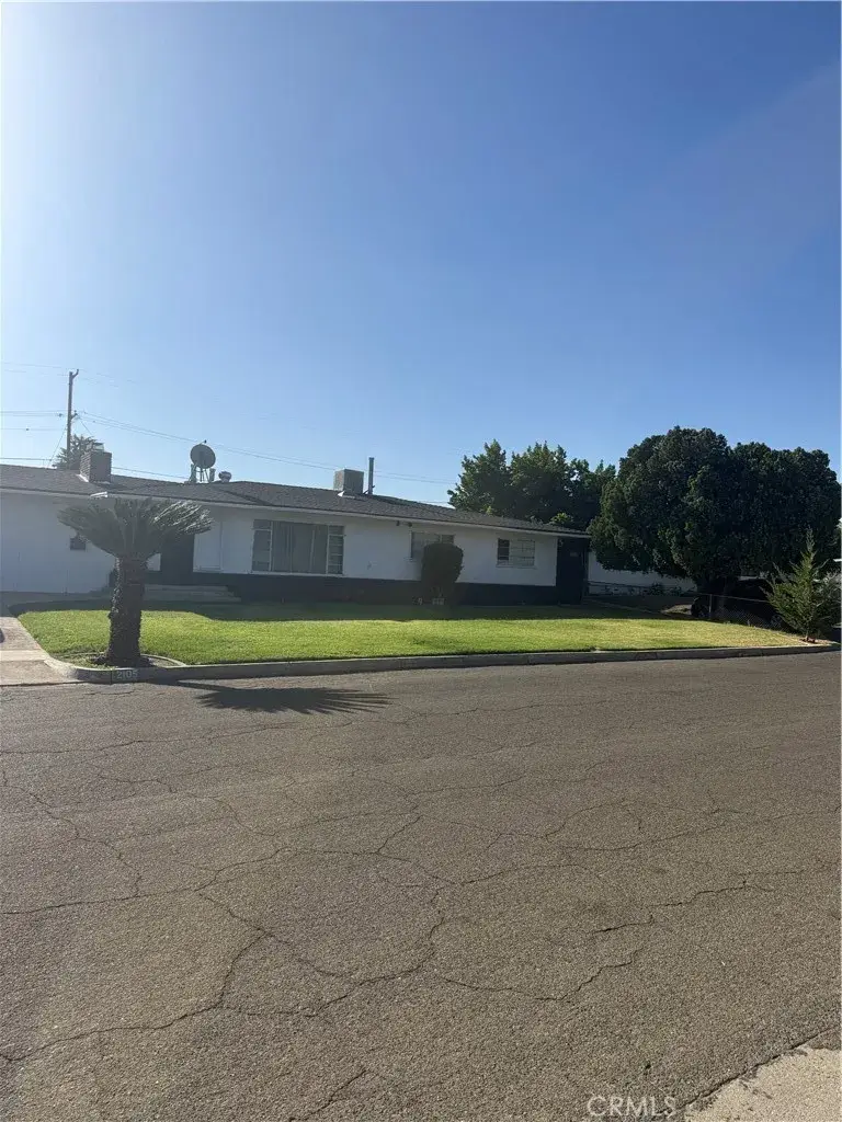 2105 N Archie, Fresno, CA 93703 - #1